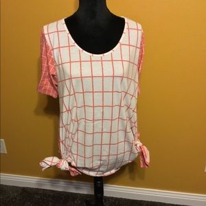 LuLaRoe Perfect T